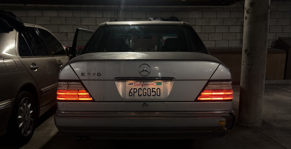 W124 LED Taillight set (Clear top)