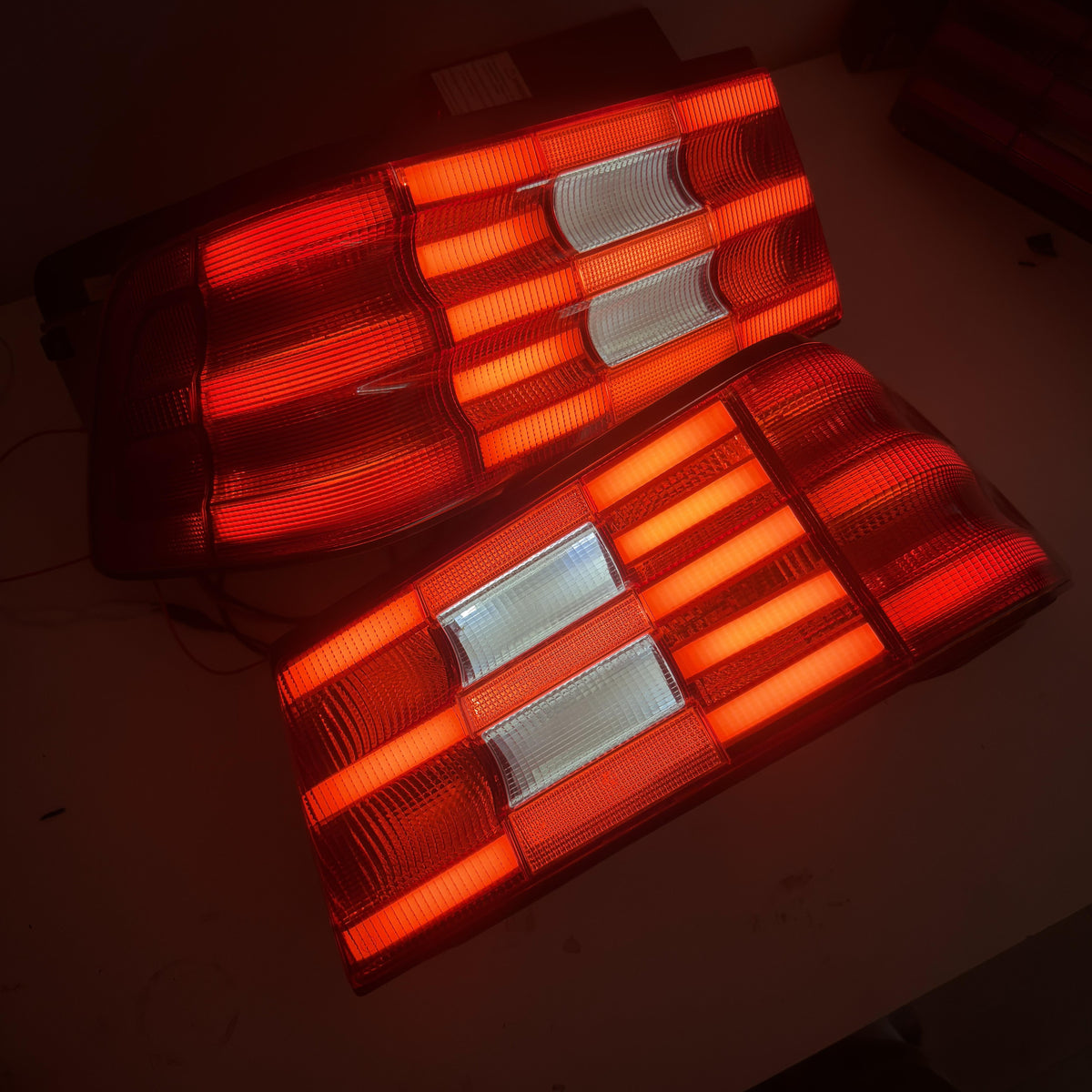 R129 Face-lift full LED taillights