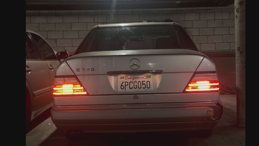 W124 LED Taillight set (Clear top)