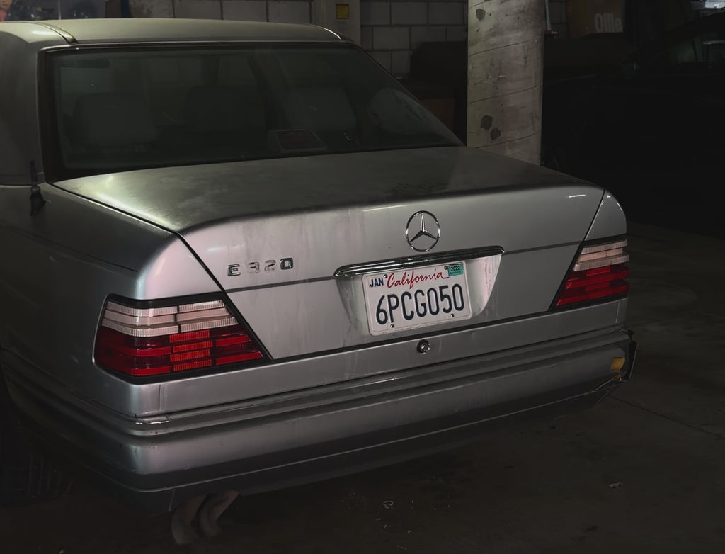 W124 LED Taillight set (Clear top)